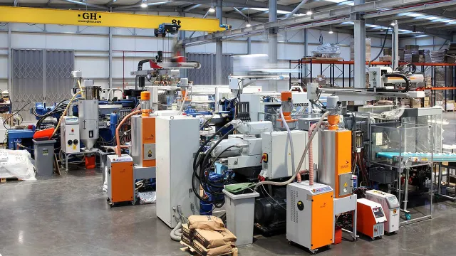 Looking for industrial lighting to reduce operating costs for your production facilities? Schréder has the perfect solution