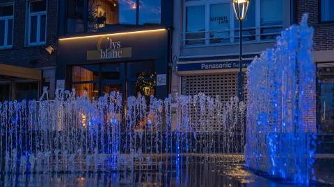 FLEXIA BRASO provides a low-energy lighting solution for Graanmarkt in Ninove